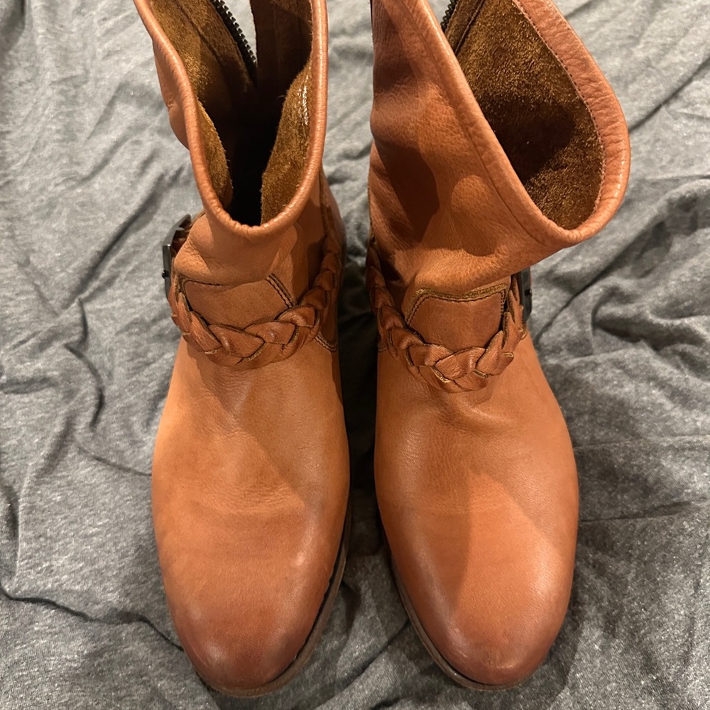 Blackstone leather boot size 37
